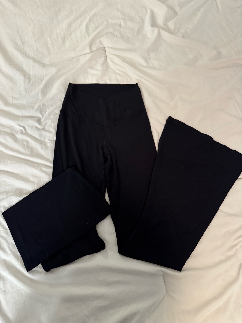 Aerie Criss Cross Waist Women's Black Stretch Flare Pants with High Waist